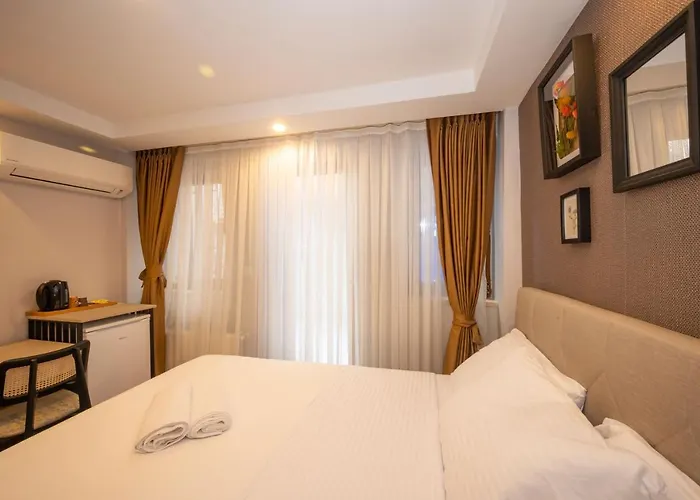 Taksim Hotell *