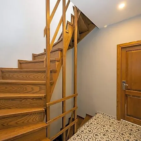 Taksim Hotel *