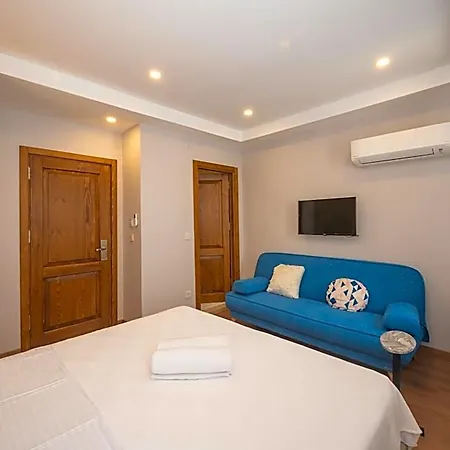 Hotel Taksim *
