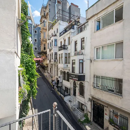 Hotel Taksim *
