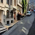 Taksim Hotel *
